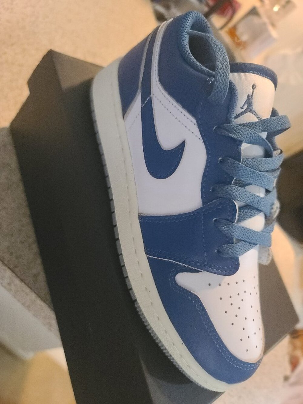 Jordan AJ 1 Low SE